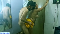 Русский пацанчик от трахал свою худенькую телочку на кухне